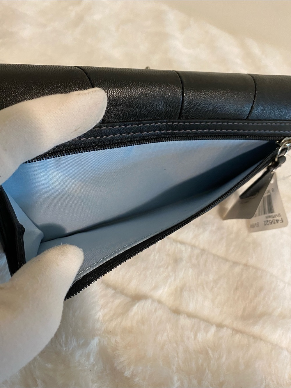 NWT Vintage Soho Leather Buckle Slim Envelope / Tri-Fold Wallet - Picture 13 of 17